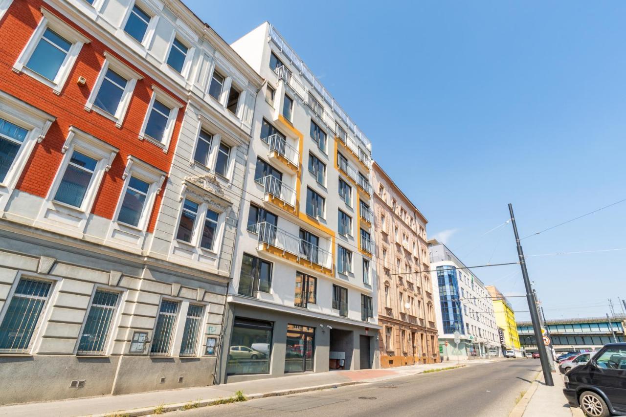 Brand New One Bedroom Apartment #54 In Brand New Building With Free Parking Prague Exterior photo